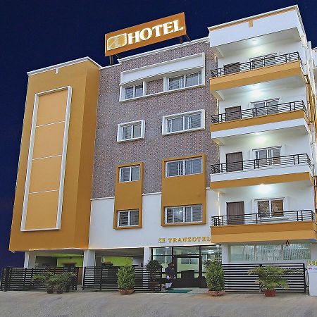 Tranzotel Bangalore Airport Hotel Zewnętrze zdjęcie